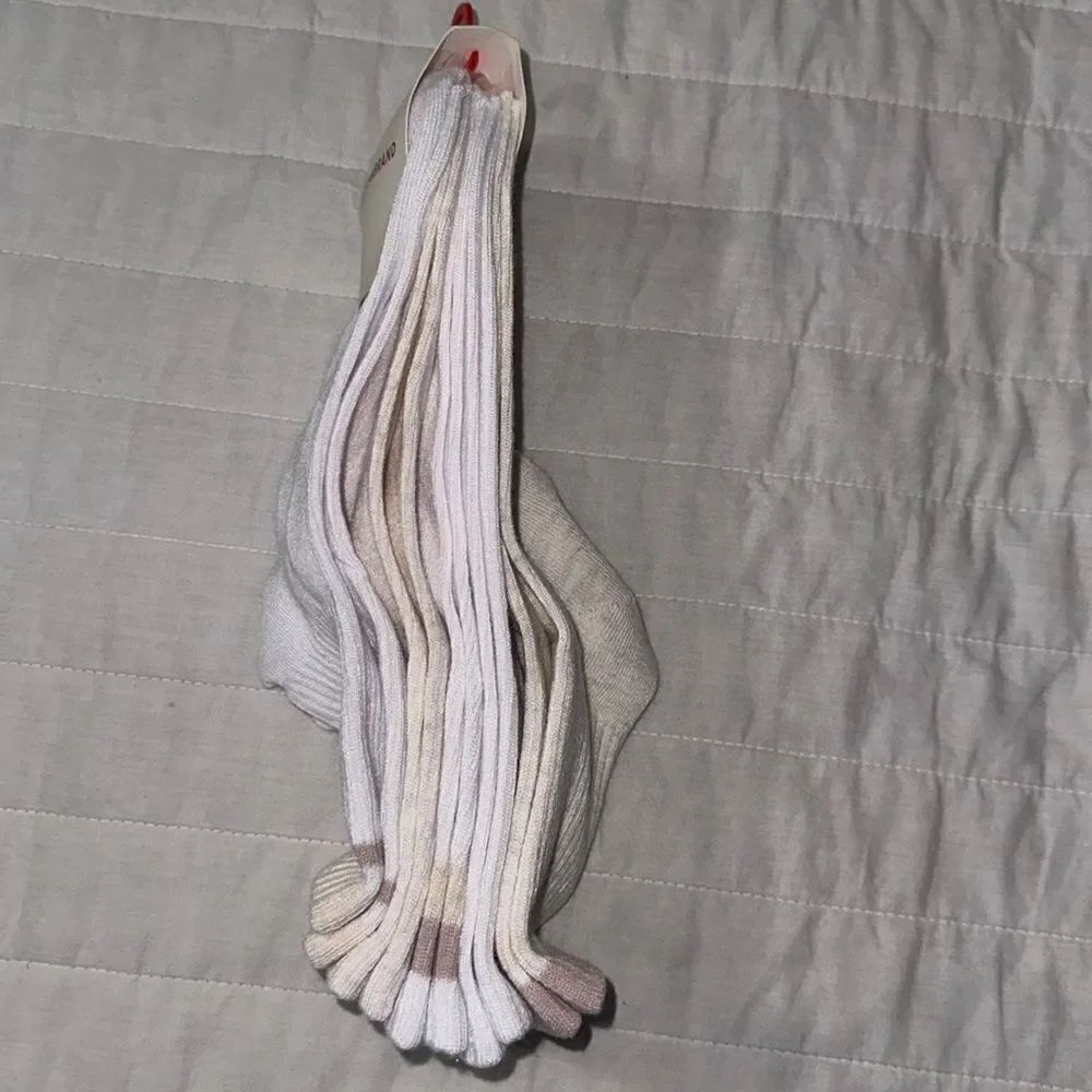 Lucky Brand Ladies 5 pk White Cream Tan Shortie Crew Socks